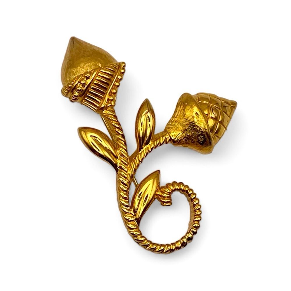 Vintage Monet Floral Bud Brooch in Shiny Gold Tone